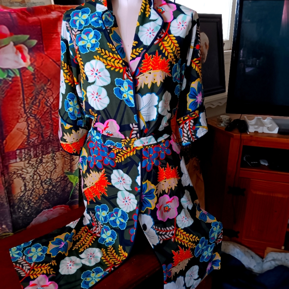 Women's dress